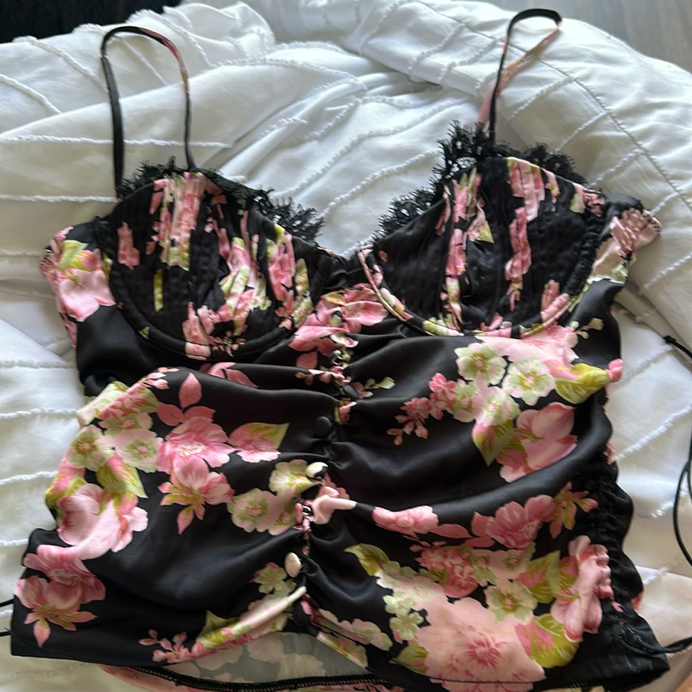 love and lemons lace flower top